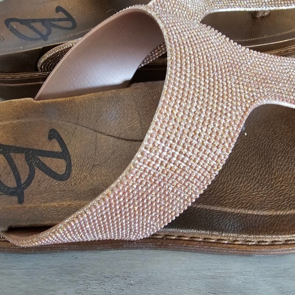 Blue Suede Shoes Womens Size 9 Brown Glitter Shimmer Open Toe Casual - Picture 5 of 7